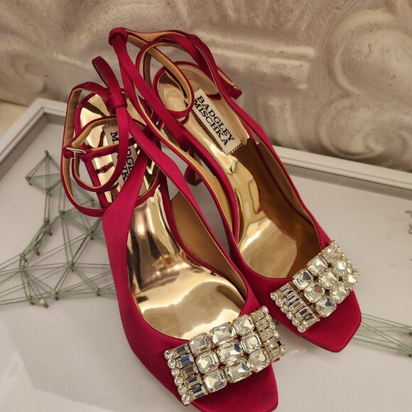 Badgley Mischka Silk Satin Electric Magenta Heeled Sandals. NWT. Size 6 - Picture 1 of 9